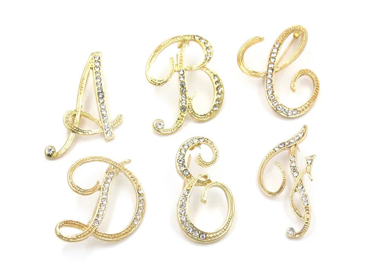 Fashion Design 26 Initial Letters Brooch Pins For Woman Luxury Lapel Pins Crystal Rhinestone Pin Badg Women Brooch Jewelry Gifts