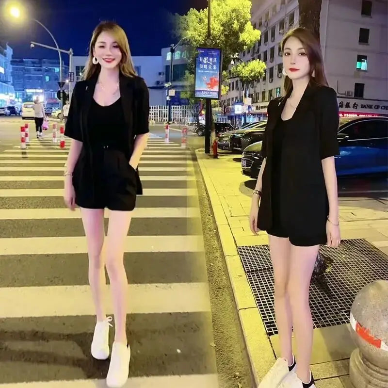 2-Piece Set of Jacket with Shorts for Women, Casual Suit, Age-Reducing, Best Street Set, Korean Version, Summer, 2025