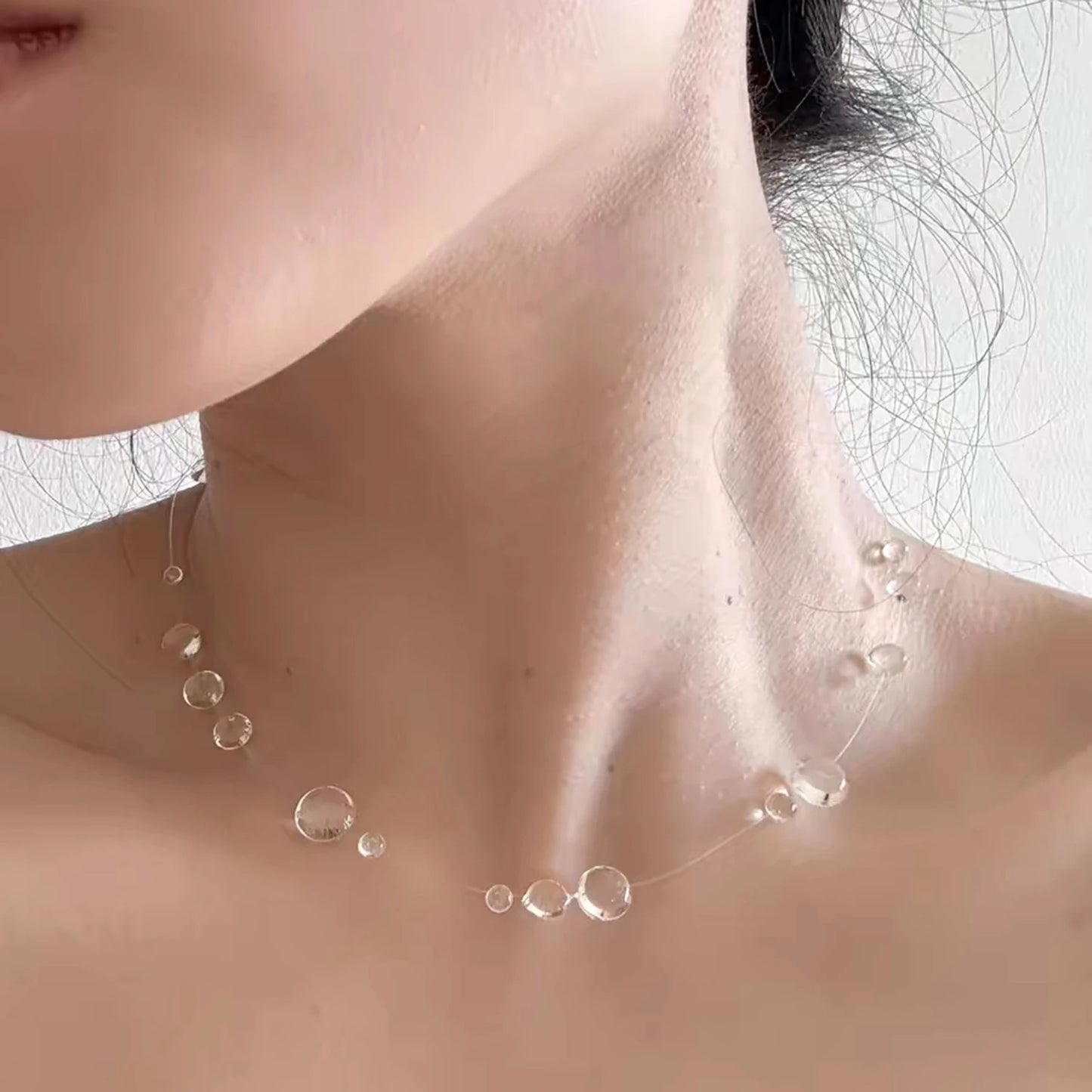 Korean Trendy Invisible Fish Line Beaded Necklace For Women Girls Necklaces 2025 Sweet Cute Clavicle Chains Charm Choker Jewelry