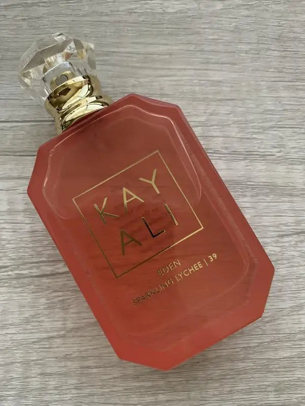Women's Fragrance 100ml -8 Classic Floral Fruity Woody Base for Dates and Business Fresh Long-lasting Floral & Fruity Perfume