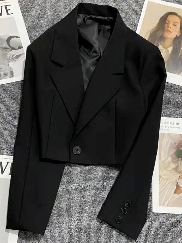 エレガントなブラックブレザー、ファッションクロップトップ、2025年ジャケット、レディース服、カジュアルブレザー、女性用ベスト、ゆったりとした長袖コート