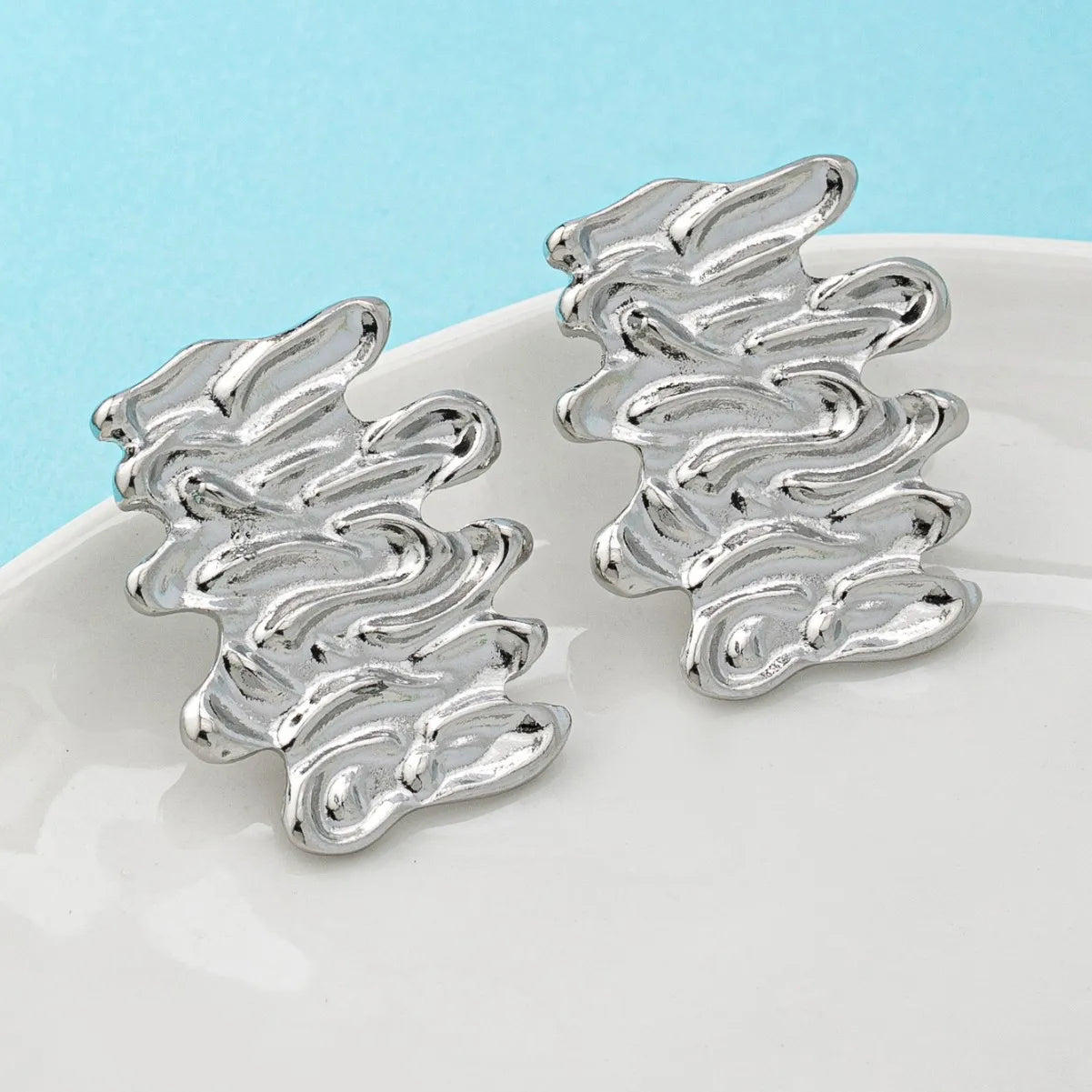 Irregularly Pleated Stud Earrings For Women Girls Geometric Ear Accessories Fashion Jewelry Holiday Party Gift OL EE086