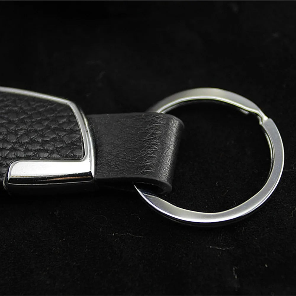 Simple Fashion Creative Trend Leather Keychain Men's Women's Metal Waist Keychain Best Gift Key Ring Car Keychain Jewelry Gifts