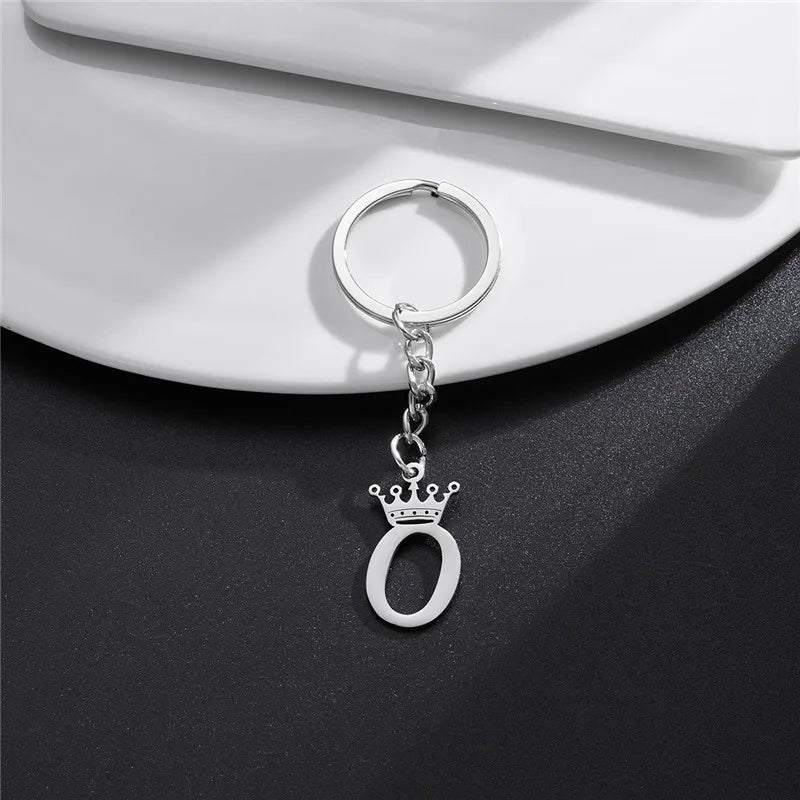Fashion Crown A-Z Letters Pendant Keychains for Lovers Silver Color 26 Alphabet Keyring Women Car Key Ring Unique Name Jewelry