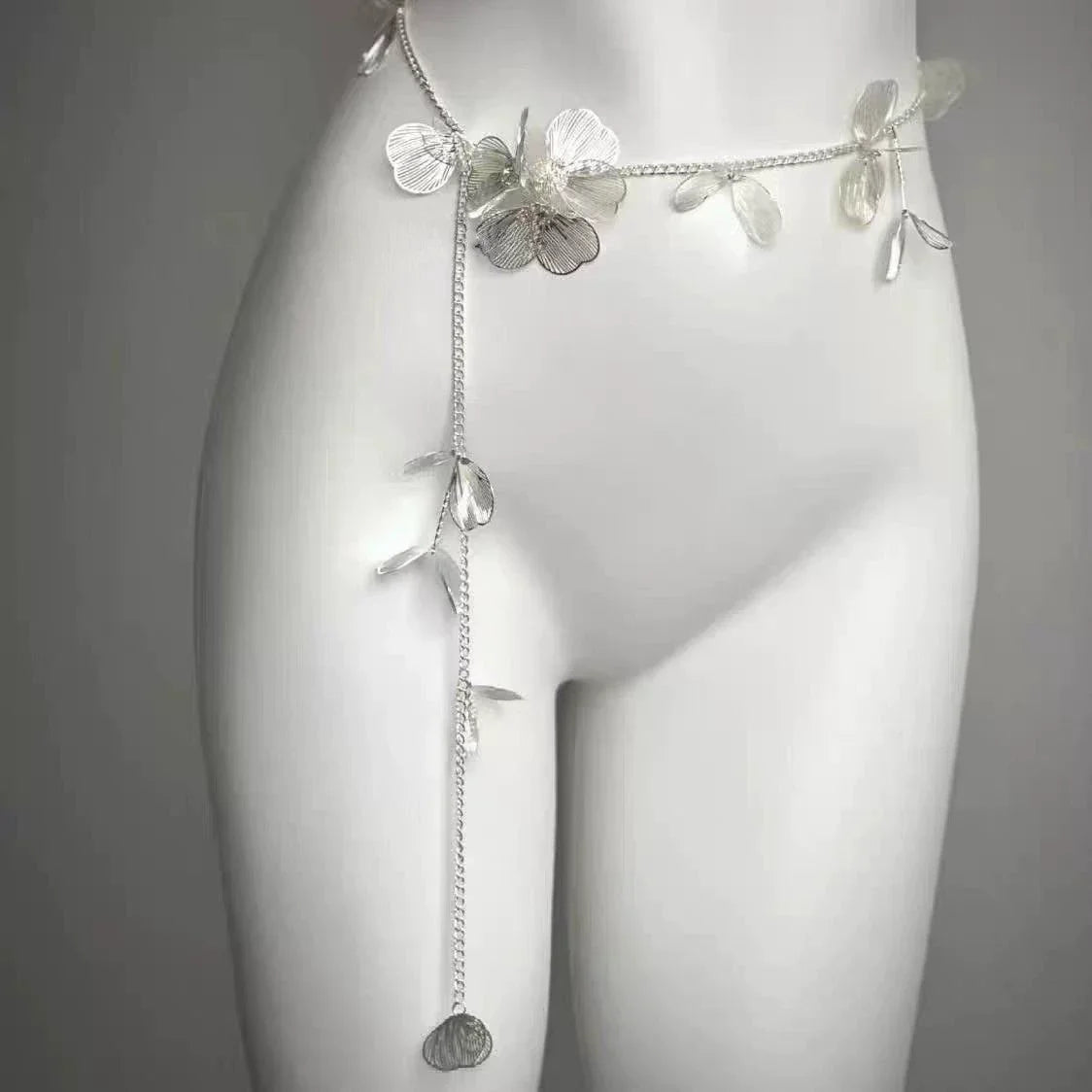 Y2K Designer belt Jewelry Multilayer Pearl waist chain for Women's Fashion Retro Character Playing Body Accessories Party Belts