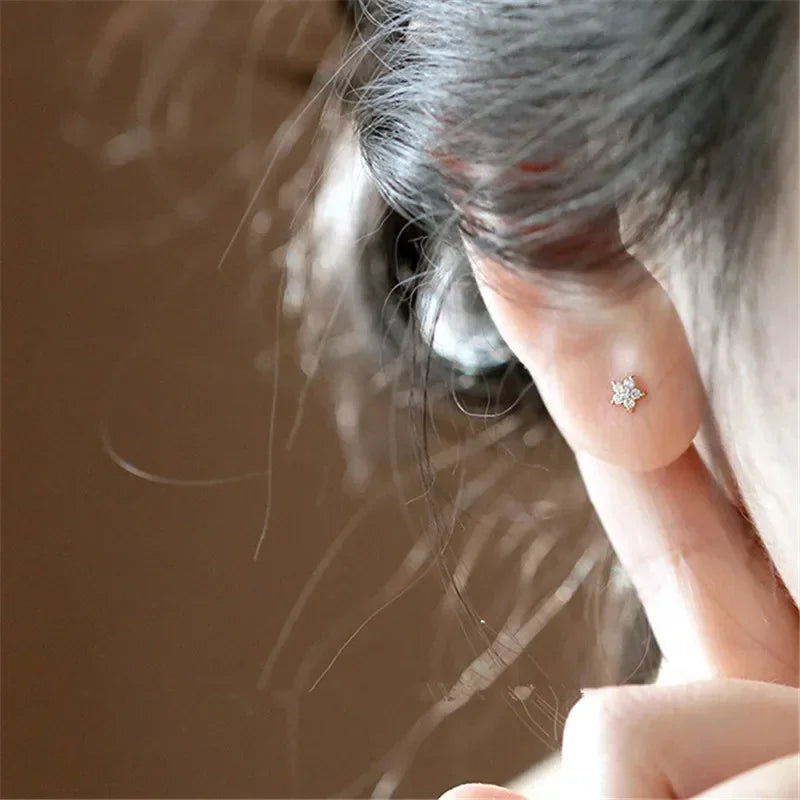 Silver Plating Gold Color Mini Glossy Flower Stud Earrings for Women Girls Cute Simple Exquisite Jewelry
