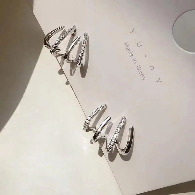 925 Silver Needle Korean Fashion Crystal Heart Earrings For Women Jewelry 2025 Trending New Luxury Women's Hoop Earrings Z40