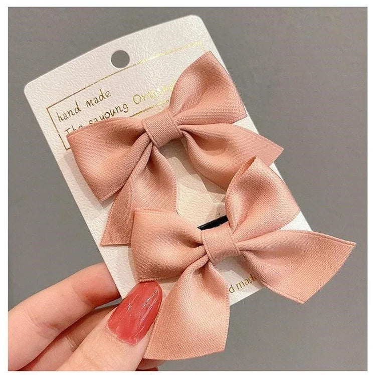 2ピース リボンヘアクリップ エレガントなフラワーヘアクリップ 子供用 レディース セット ヘアピン ヘアアクセサリー 韓国風 ヘアアクセサリー