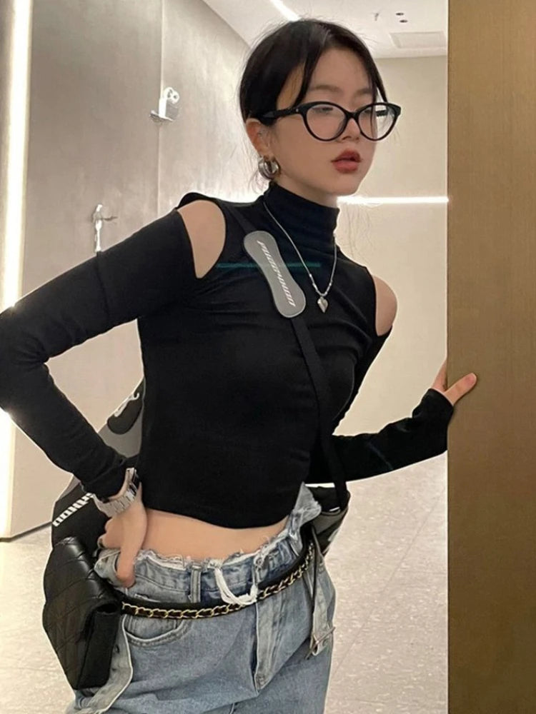 Black Tshirt Off Shoulder 2024 Top for Women Sexy Woman T-shirt Clothing Original Korean Fashion New in Designer Funny Xxl O Tee