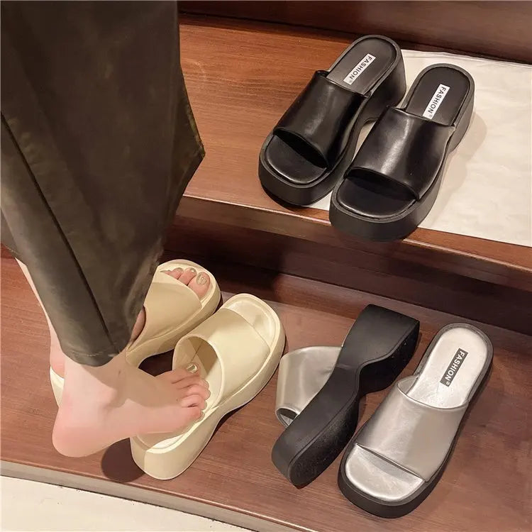 Women Slippers 2025 Summer New Luxury Sandals Women Thick Soled Designer Square Toe Slippers Slides Women Zapatos