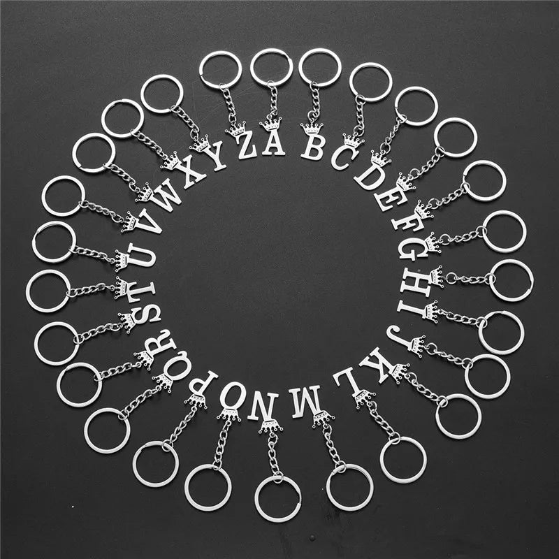 Fashion Crown A-Z Letters Pendant Keychains for Lovers Silver Color 26 Alphabet Keyring Women Car Key Ring Unique Name Jewelry