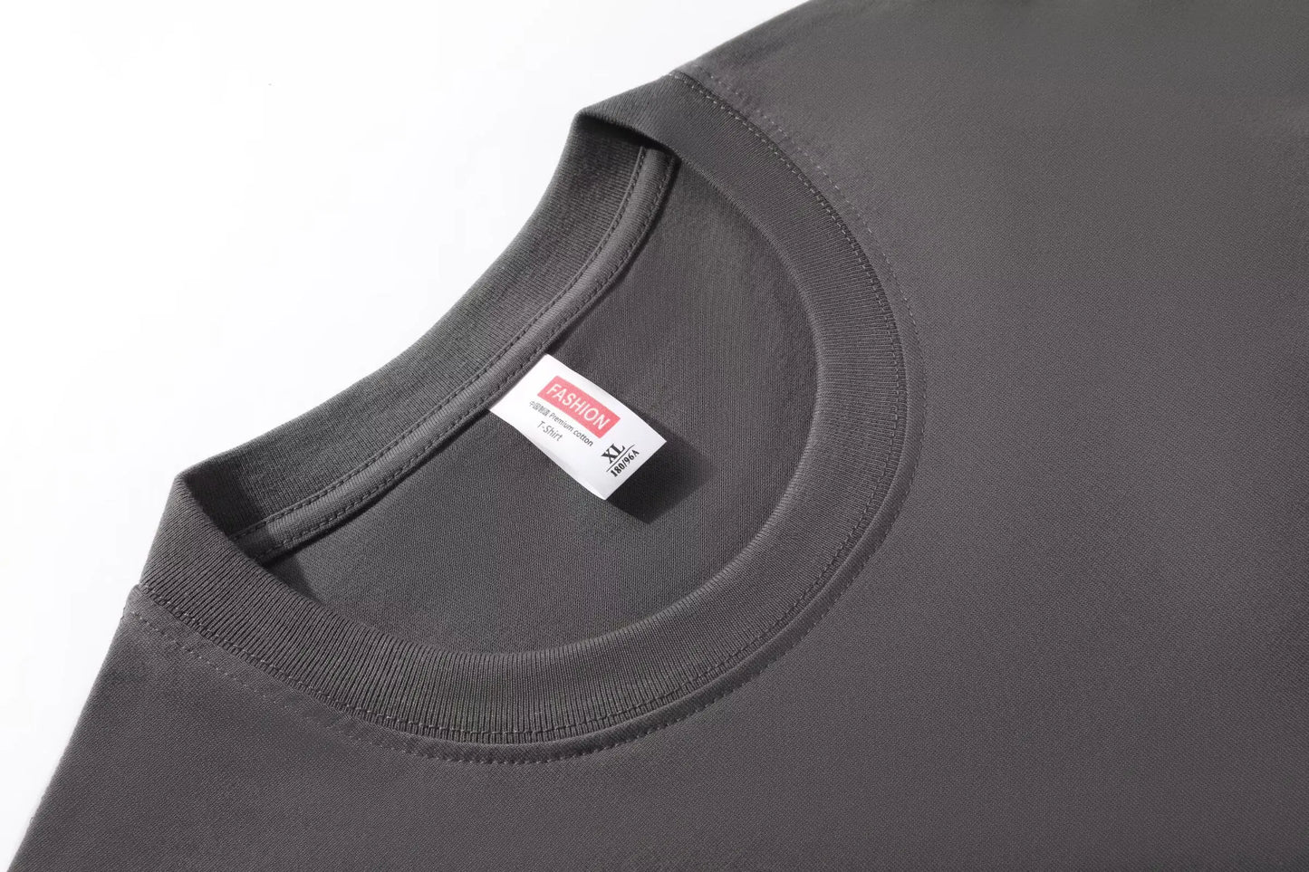 オーダーメイドのカスタムテキストネームTシャツ、独自のメッセージを追加 メンズコットンTシャツ、パーソナライズTシャツ、デザインをプリント メンズTシャツ トップス