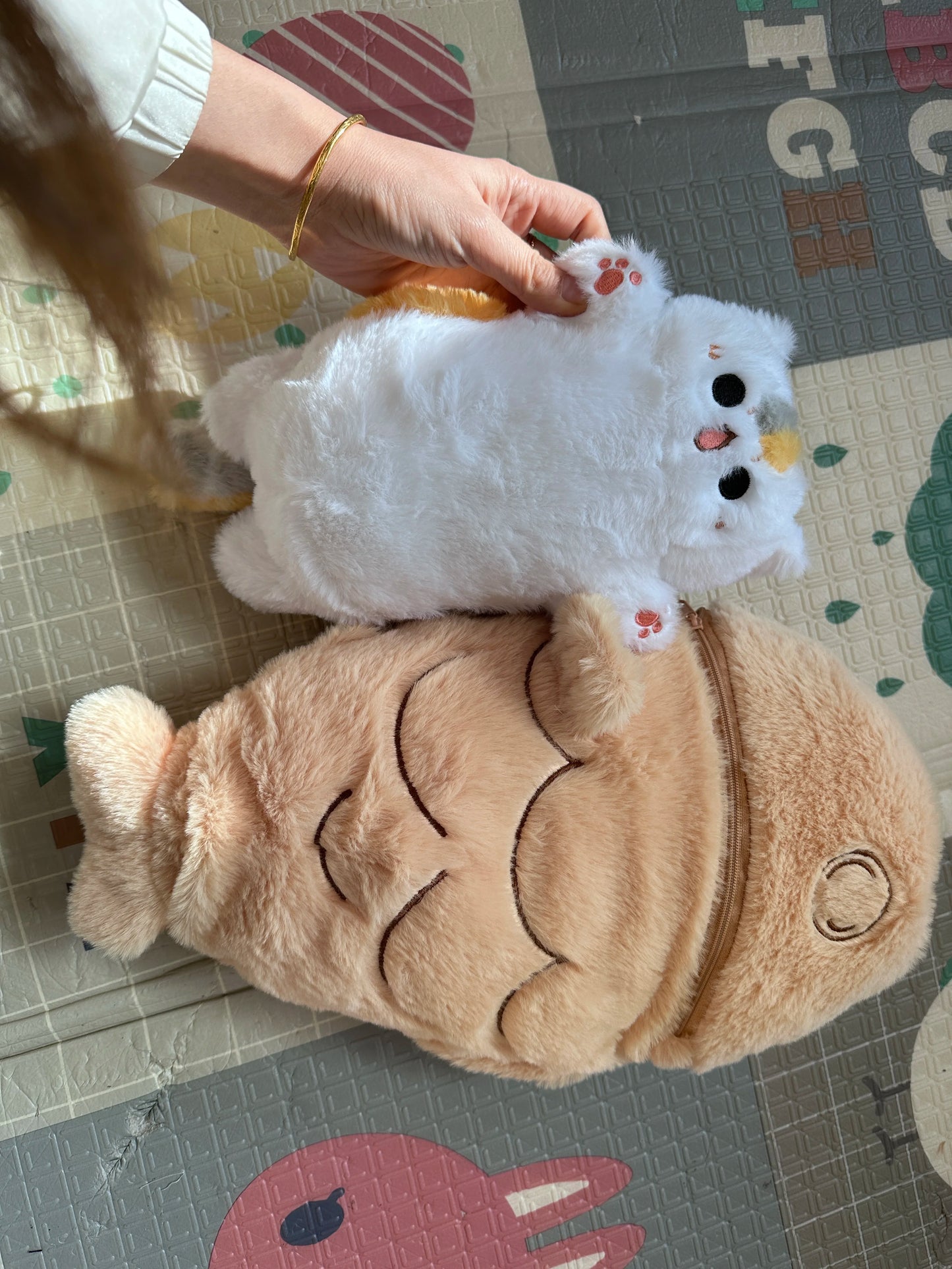 1pc 40/60/80cm Japan Taiyaki Cat Plush Toy Anime Figure Cat Hiding in Cushion Bag Ferry Bunny Carrot Animal Plushie Throw Pillow