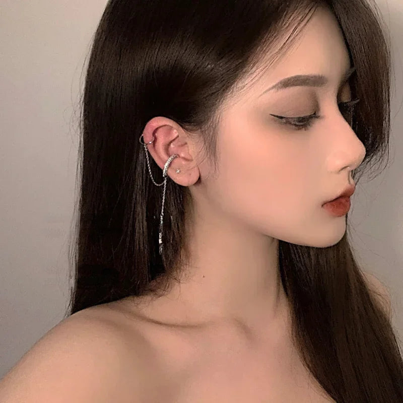1Pc 2024 Fashion Minilist No Piercing Ear Cuff Earrings for Woman Fake Piercing Tassel Star Ear Clips Earrings for Women Jewelry
