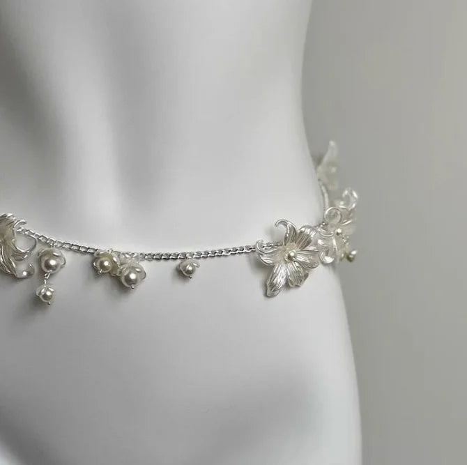 Y2K Designer belt Jewelry Multilayer Pearl waist chain for Women's Fashion Retro Character Playing Body Accessories Party Belts
