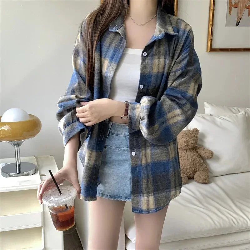 Women Tartan Shirt Long Sleeve Collared Button Up Oversized Plaid Shirt Jacket Grunge Fashion Teenage Girl Spring Summer Outfit