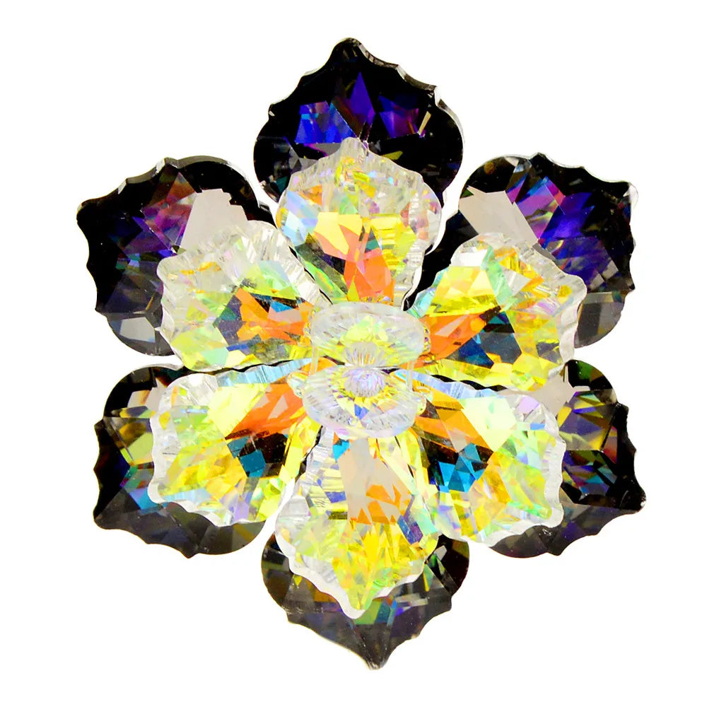 CINDY XIANG Shining Crystal Flower Brooches For Women Handmade Winter Fashion Pin 20 Colors Available Party Accessories