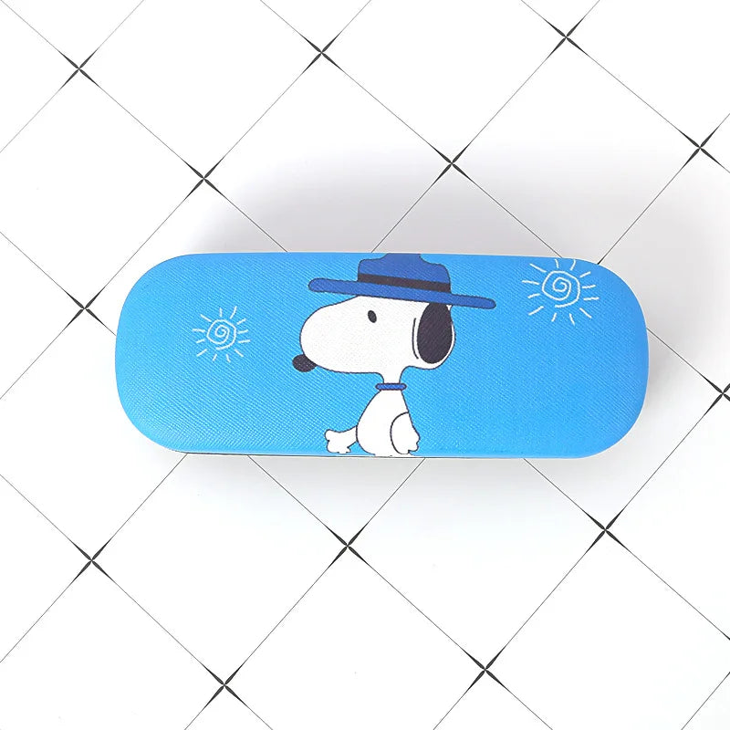 Snoopy Men Women Hard-shell Glasses Case Cartoon Anime Derivative Peripherals Eyeglasses Boxes Portable Crush-resistant Box Gift