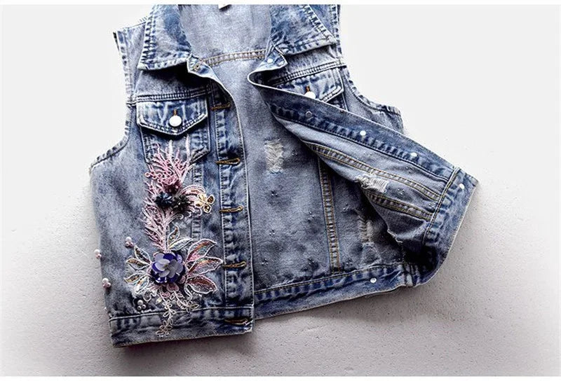 Women Denim Vest Jacket New Autumn Embroidery Beads Sleeveless Vintage Hole Jeans Vest Jacket Overcoat Female Tops Waistcoat