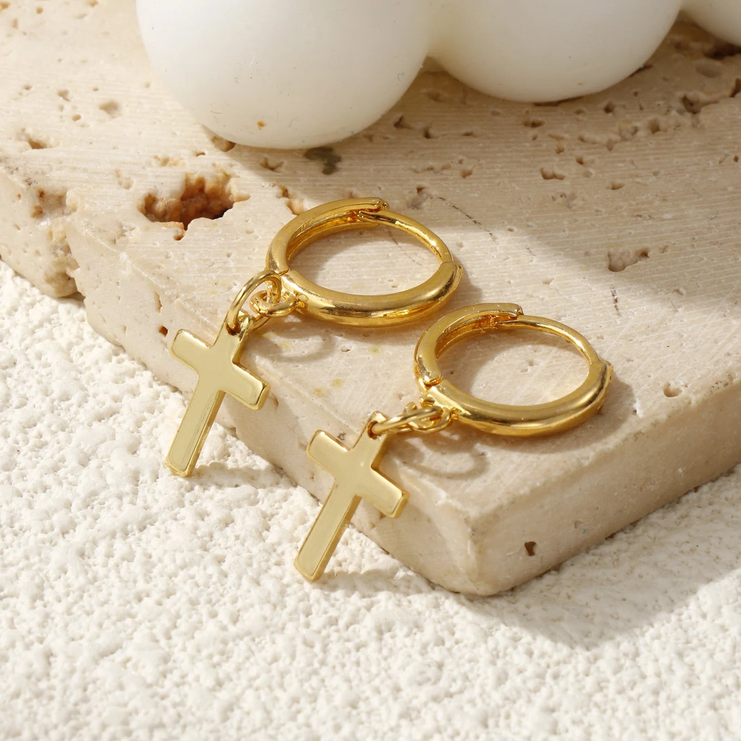 1Pair Exquisite Religious 18K Gold Plated Brass Cross Hoop Earrings For Women Gift 3.1cm x 1.4cm, Post/ Wire Size: 1mm(18 gauge)