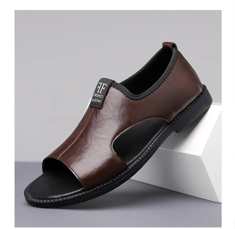 Sandals for Men Fashion Hollow Out Casual Shoes Soft Sole Comfort Beach Shoes for Men New Leather Flat Sandal Designer Sandalias