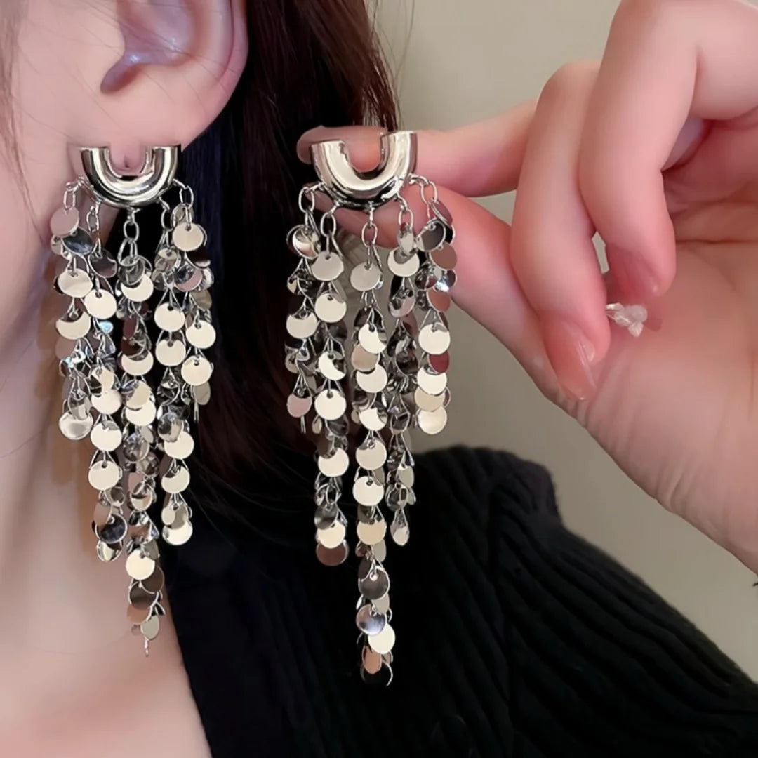 Luxury Exaggerated Metal Round Sequin Tassel Earrings for Women U-Shaped Big Elegent Personalized Party Girls Unusual Jewelry