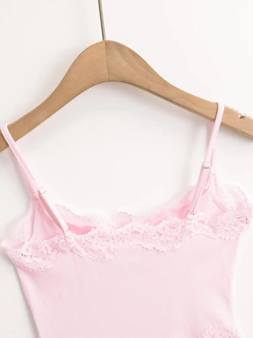 Sexy Bodysuit Tops For Women 2025 Summer Y2k Clothes Lace Panel BodySuits Women Solid Color Cami Bodysuit Backless Lace Top Pink