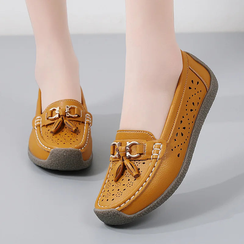 2025 New Loafers Women Summer Fashion Round Toe Nurse Shoes Soft Sole Non-slip Flat Shoes Breathable Casual Sports Women's Shoes