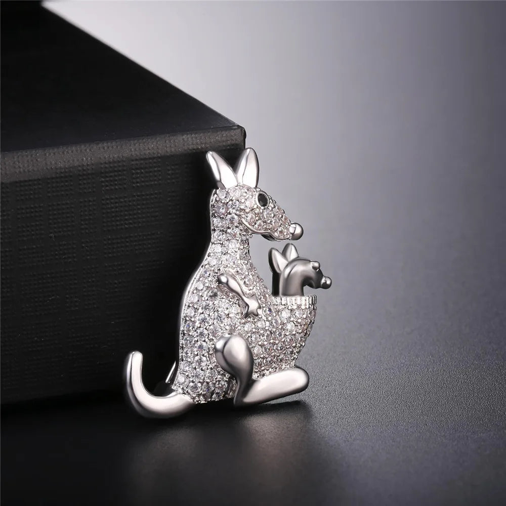 Clear White CZ Kangaroo Mother and Child Brooches Pin for Woman Cubic Zirconia Pave Setting Luxury Style Jewelry Gift for Her