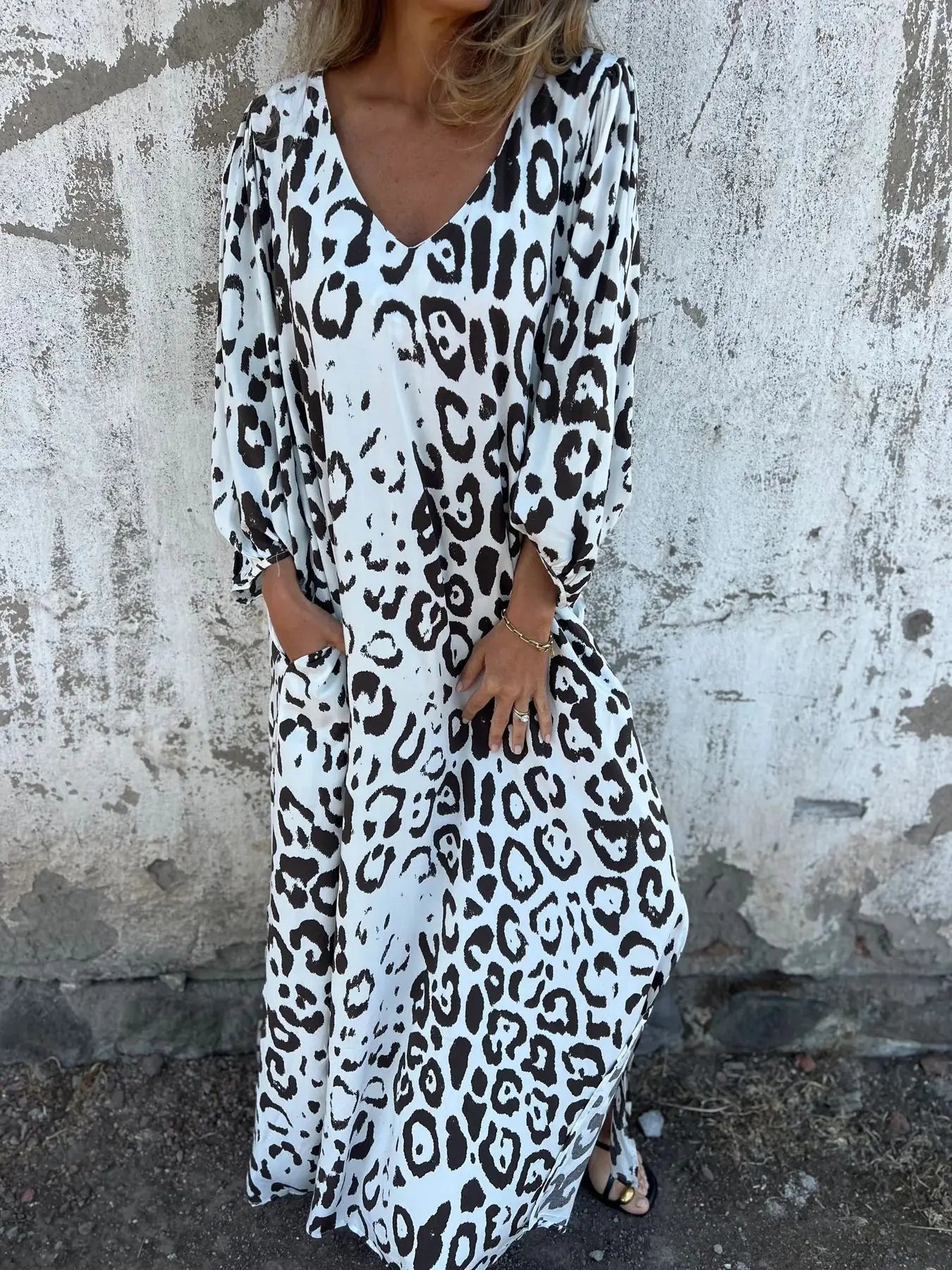 Women Sexy V-Neck Maxi Dresses Summer Bohemian Short Sleeve Leopard Print Long Dress Female Vintage Holiday Beach Cover Up Robe