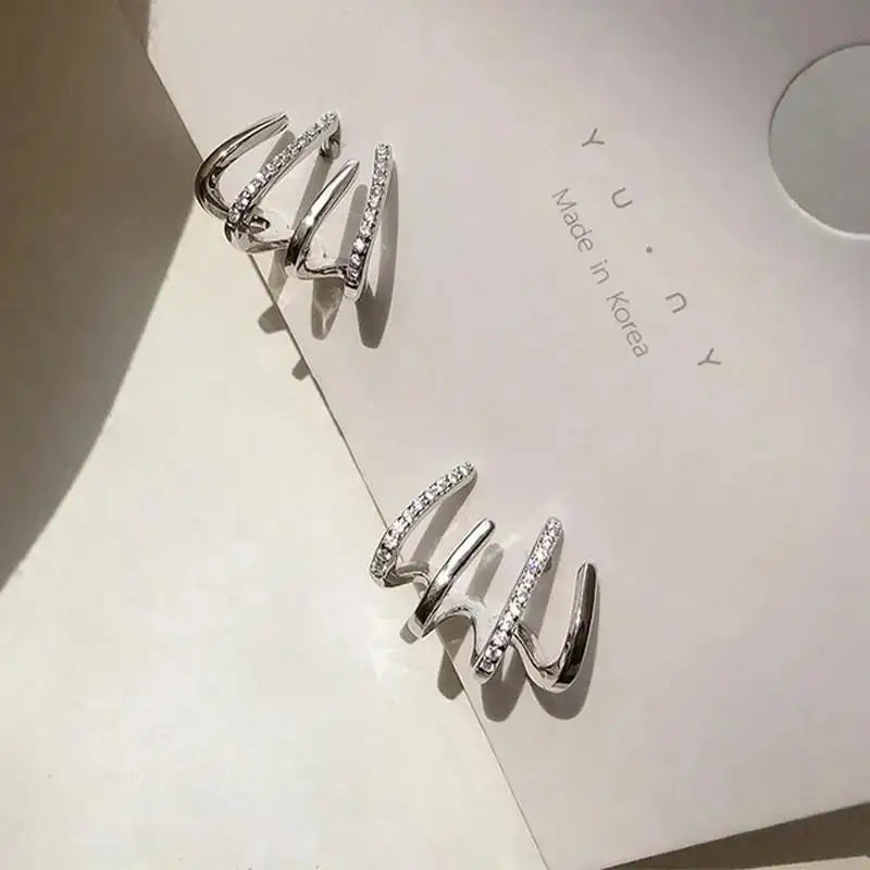 925 Silver Needle Korean Big Elegant Earrings For Woman Metal Jewelry 2025 Trending Vintage Geometric Women's Earrings Z40