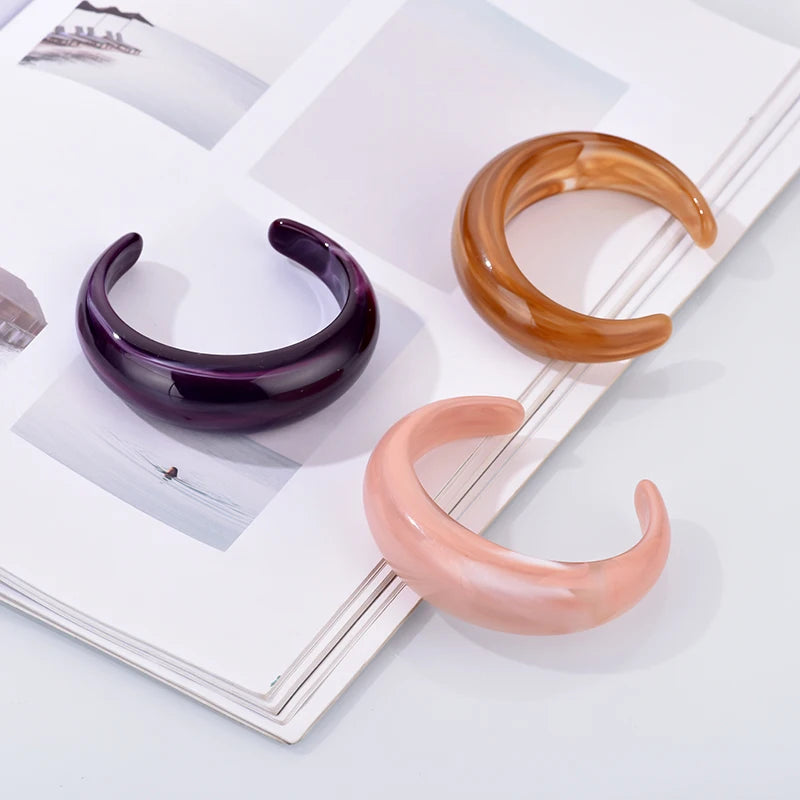 Vintage Bohemian Resin Cuff Charms Bracelets Bangles For Women Fashion Jewelry Acrylic Wide Open Wrist Geometric Bangle Pulseras