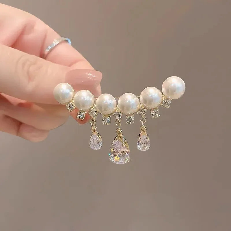 Cute Pearl Juice drinks Milk Tea Cups Brooch Lapel Pins for Women Girls Colorful Zircon Rhinestone Creative Design Coat Badges