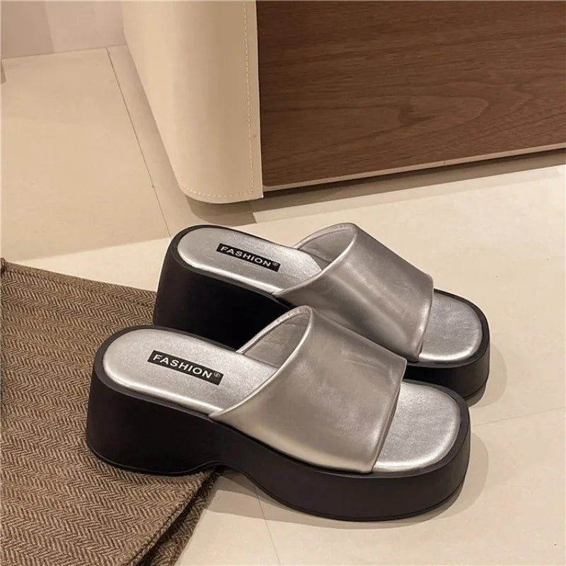 Women Slippers 2025 Summer New Luxury Sandals Women Thick Soled Designer Square Toe Slippers Slides Women Zapatos