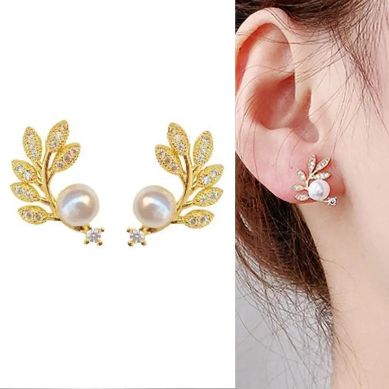 925 Silver Needle Hollow Crystal Swan Earrings For Women Korean Jewelry 2025 Trending New Luxury Animal Pearl Stud Earrings Gift