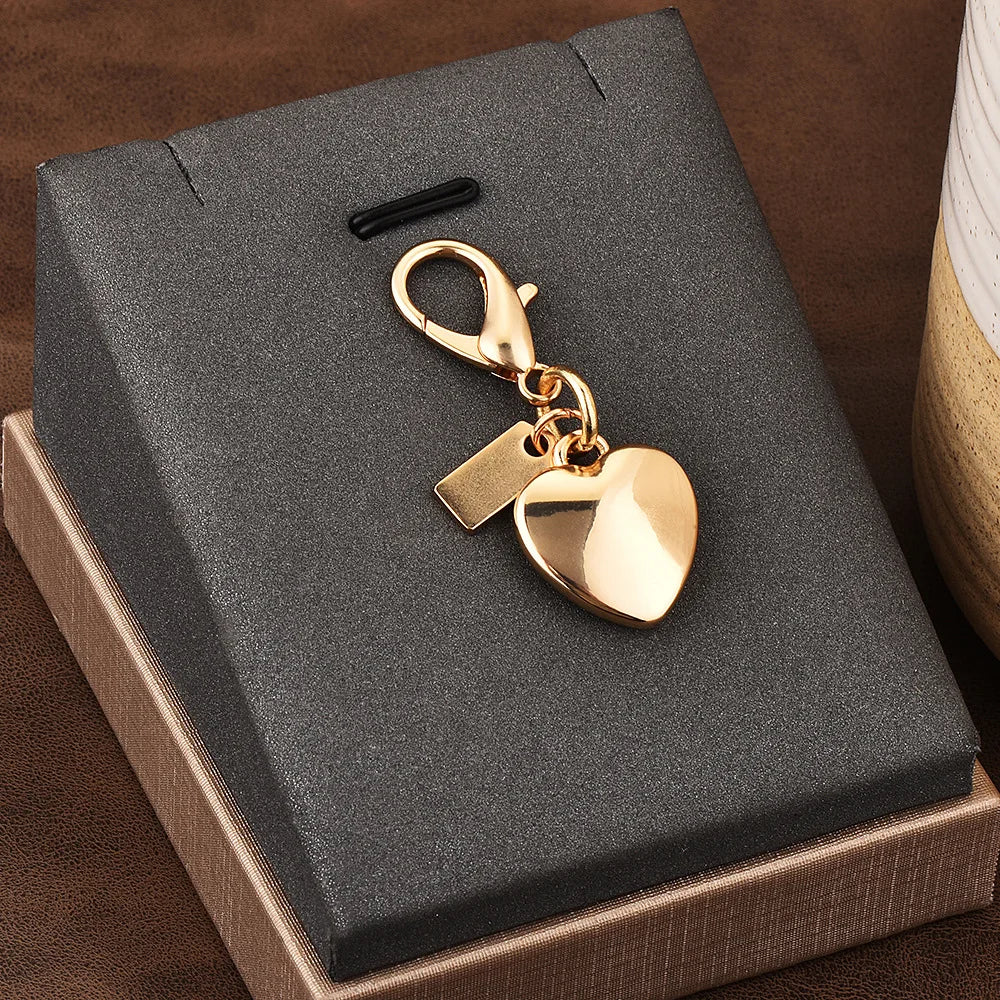 Fashion Bear Cherry Letter C Flower Keychains For Women Metal Y2K Exquisite Bag Pendant Car Key Ring Jewelry Gift Accessories