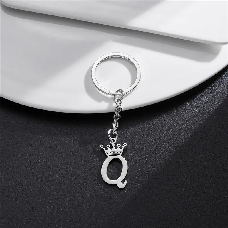 Fashion Crown A-Z Letters Pendant Keychains for Lovers Silver Color 26 Alphabet Keyring Women Car Key Ring Unique Name Jewelry