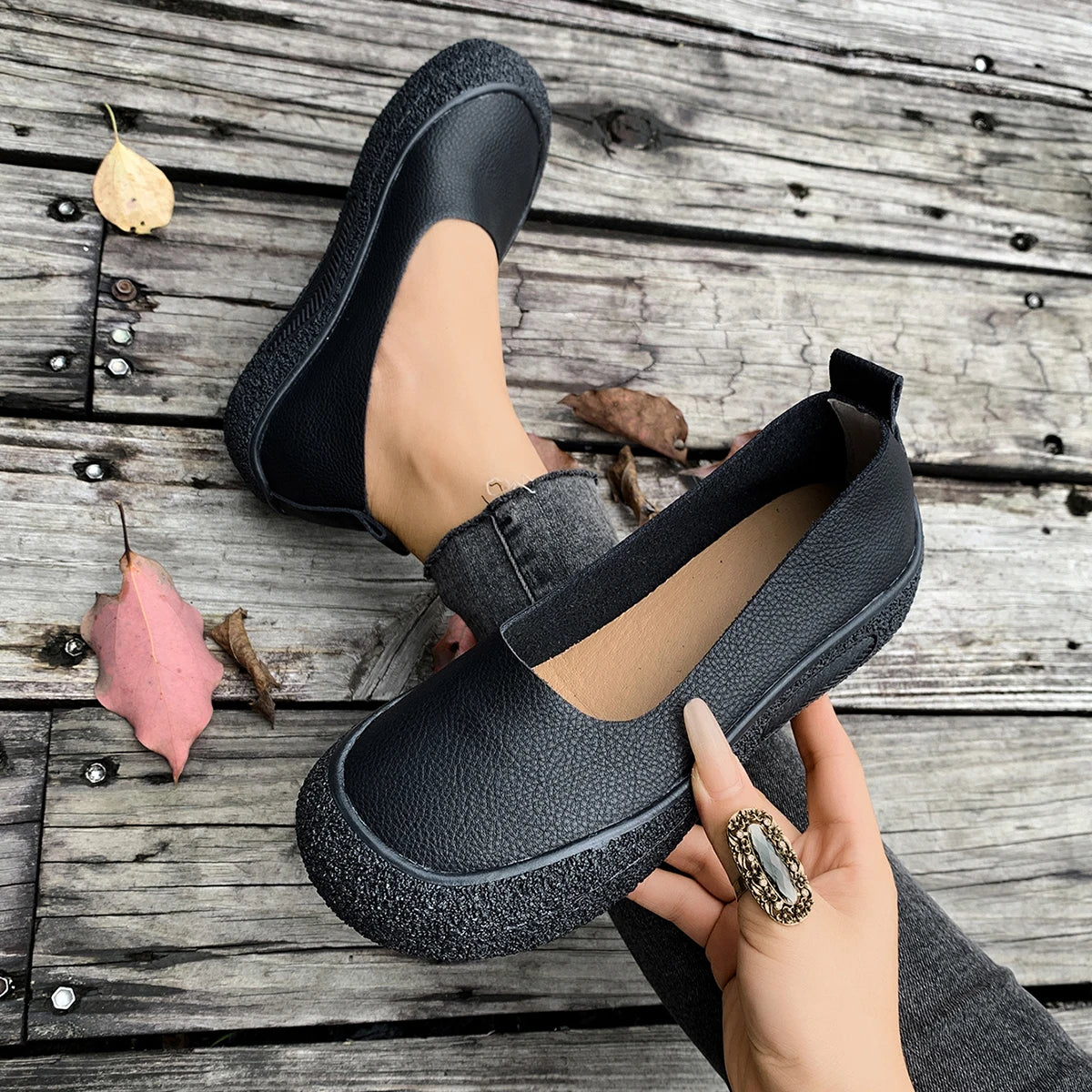 Flats Women Shoes Casual Sport Loafers Sandals Summer Woman Sneakers Trend 2025 New Shallow Shoes Brand Walking Zapatillas Mujer