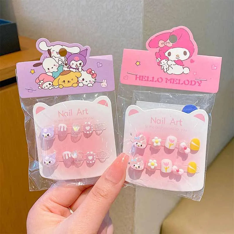 40/30/20/10Pcs Sanrio Children's Cute Cartoon Kuromi Hello Kitty Press on Nails Baby Fake Nails Girls Gift Toys Girls Nail Tips