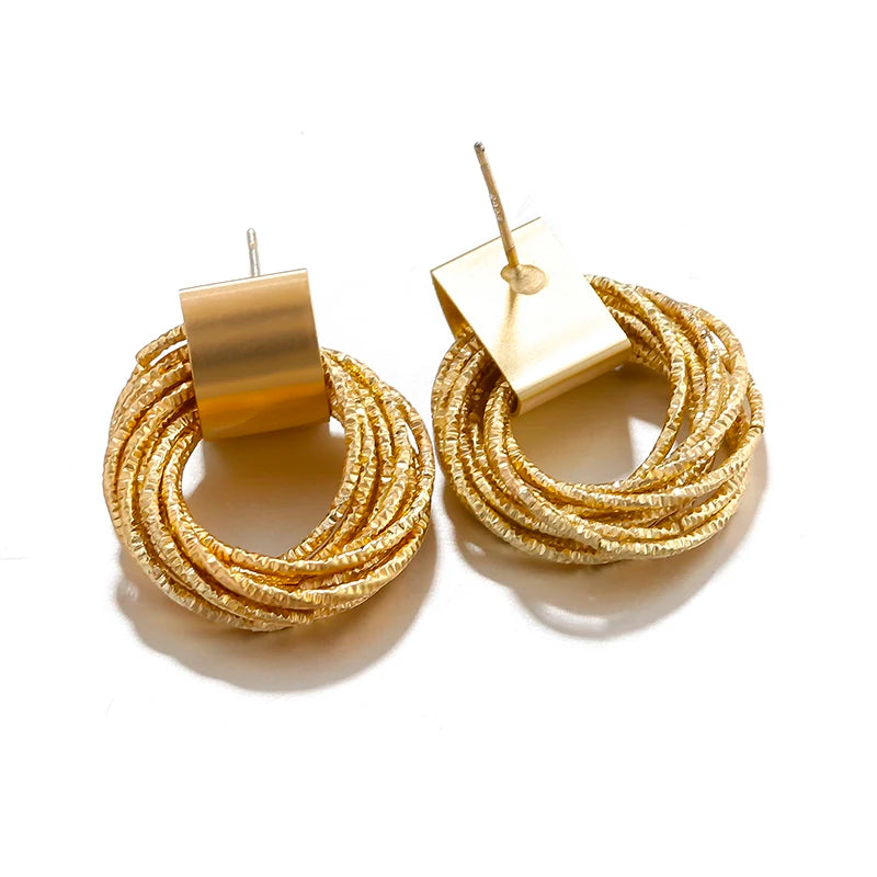 Greatera Two Tone Ring Huggie Earrings for Women Gold Plated Metal Geometric Round Circle Hoop Earrings Minimalist Jewelry