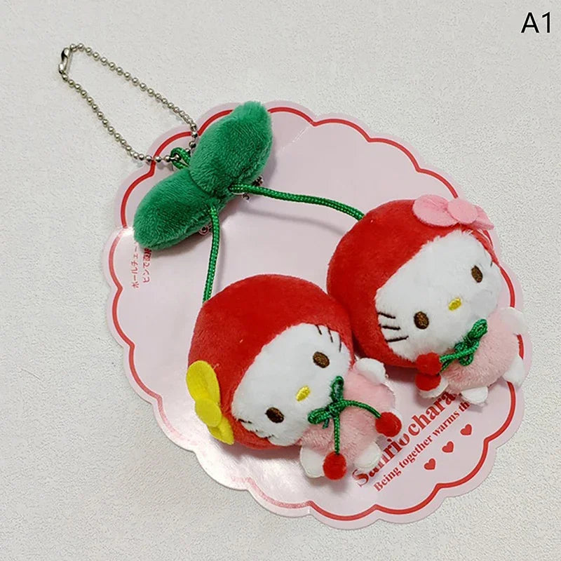 チェリーサンリオカワイリクロミマイスイートピアノハローキティぬいぐるみキーチェーンブローチパチャッコバックパックペンダントデコレーション女の子ギフト