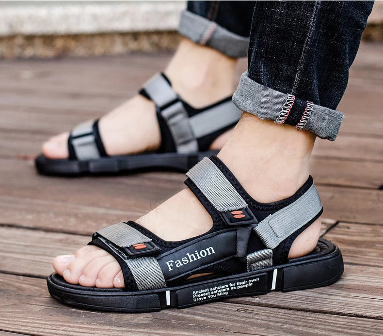 Men Sandals Summer Leisure Holiday Sandals Men Shoes New Comfortable Outdoor Sneakers Male Retro Casual Beach Sandals