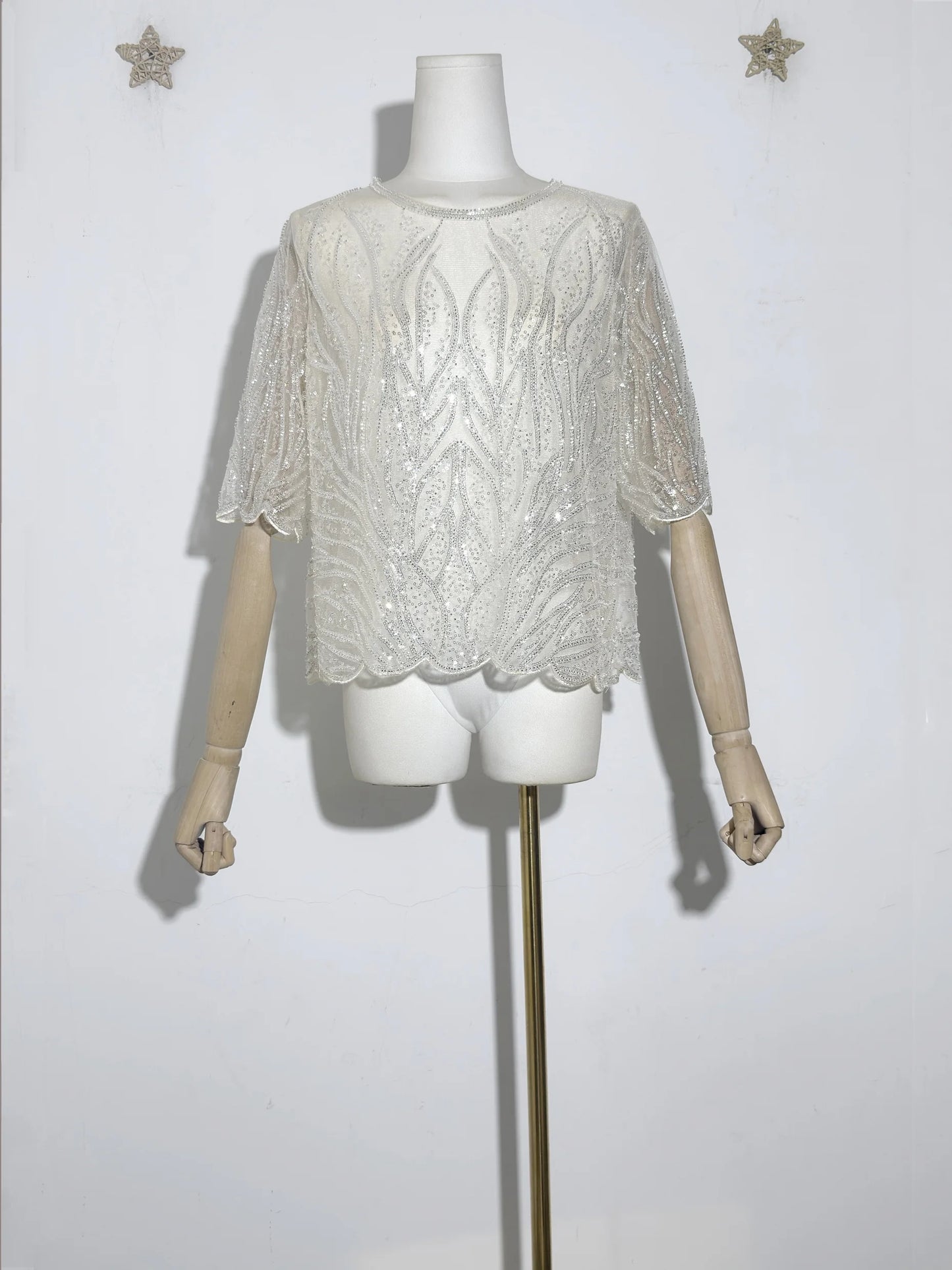 Gorgeous Sequin Beaded Women New Exquisite Sequin Heavry Embroidered Mesh O-Neck Halft Sleeves Blouse Mesh Top Pullover Shirt