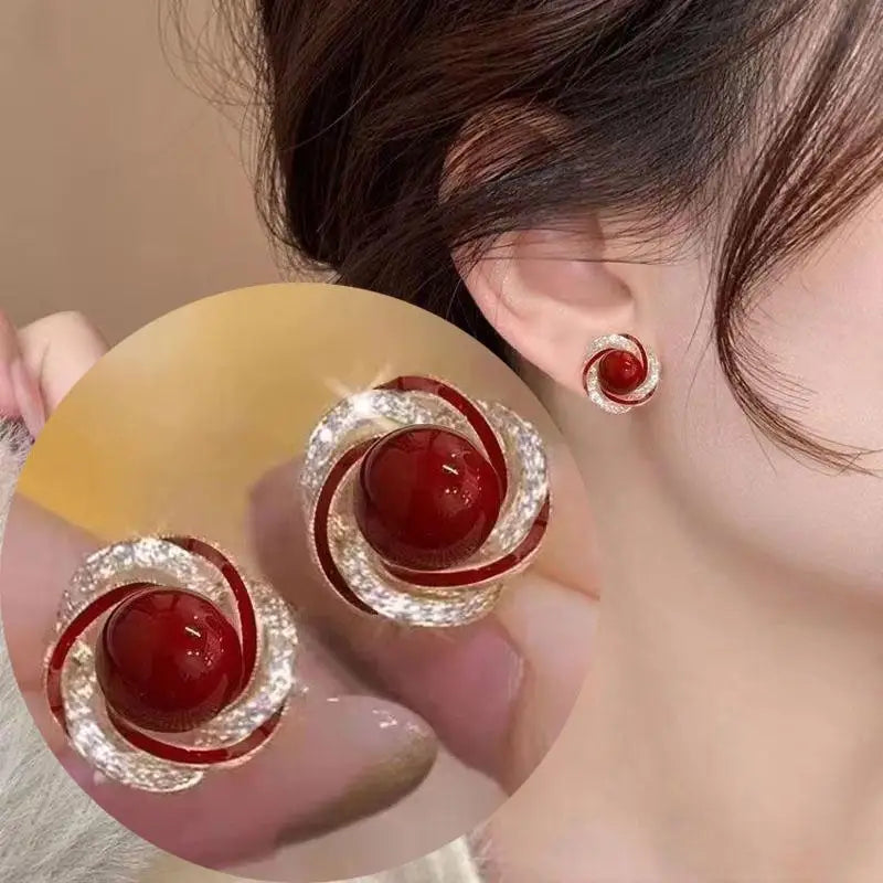 925 Silver Needle Korean Fashion Pearl Stud Earrings For Women Jewelry 2025 Trending New Vintage French Women's Crystal Earrings