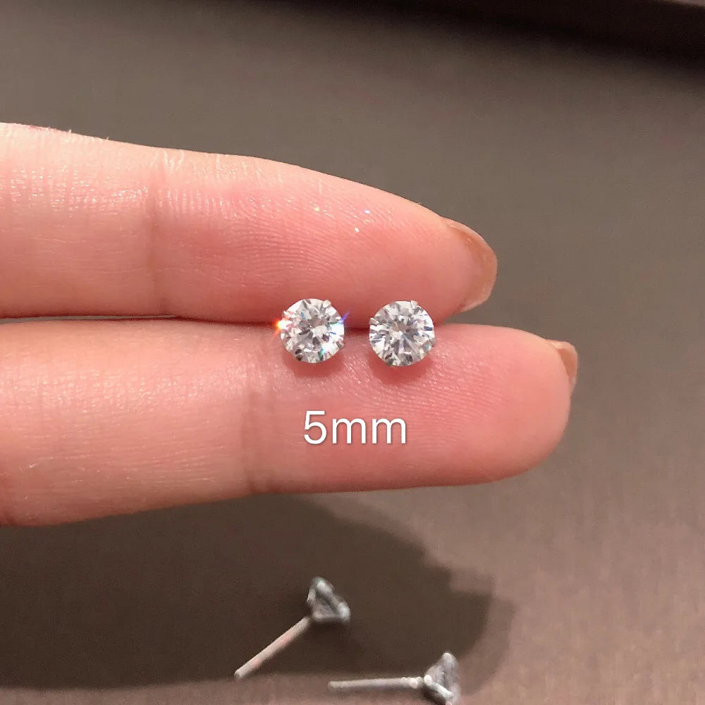 100%本物の925スターリングシルバージュエリー。女性用ファッション。キュートな小さなクリアクリスタルCZスタッドピアス。女の子やティーンズ、女性へのギフト。
