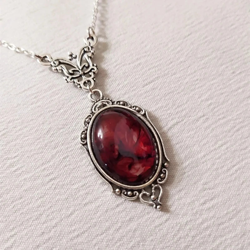 ゴシックブラッドレッドクォーツチャームネックレスバタフライネックレスレディースヴァンパイアエンボス魔女ジュエリーアクセサリーヴィンテージチョーカー