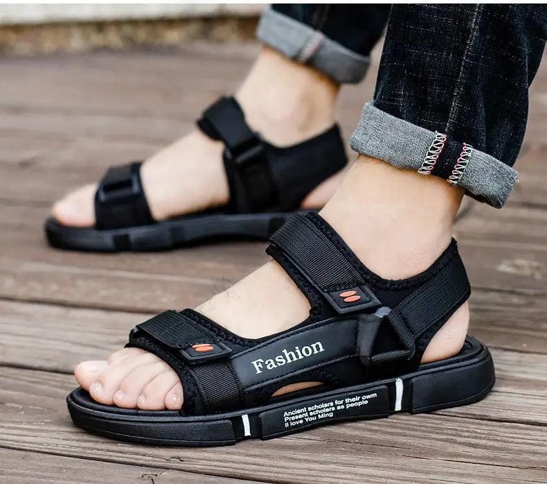 Men Sandals Summer Leisure Holiday Sandals Men Shoes New Comfortable Outdoor Sneakers Male Retro Casual Beach Sandals