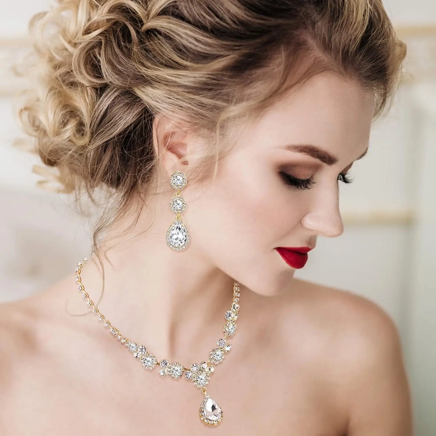 Florideco Rhinestone Bridal Jewelry Set Necklace Bracelet Earrings for Brides Bridesmaid Teardrop Pendants for Wedding Prom