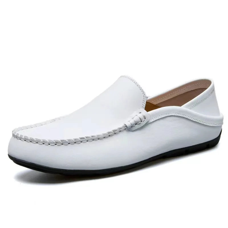 Men Loafers 2024 New Leather Shoes Men‘s Casual Shoes Moccasins Breathable Sneakers Men Driving Shoes Comfort Flats Plus Size 46