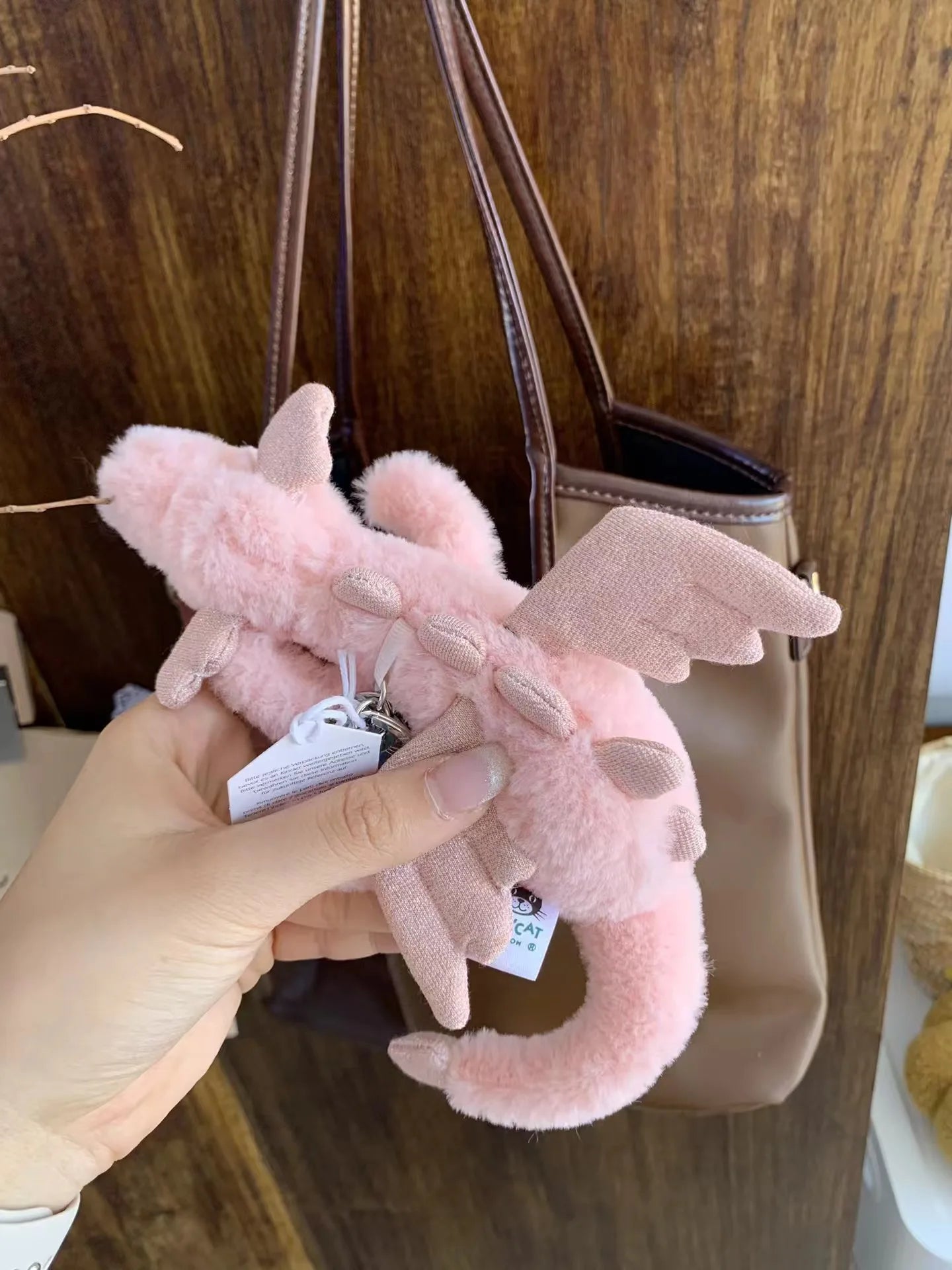JellyCat 18cm ソフトぬいぐるみ 楽しいかわいい小さなドラゴンぬいぐるみ 動物ペンダント キーチェーン バッグペンダントアクセサリー 人形ペンダントギフト